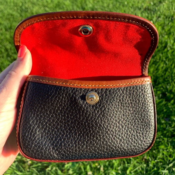 AUTHENTIC, VINTAGE DOONEY & BOURKE SMALL WRISTLET - Picture 8 of 8